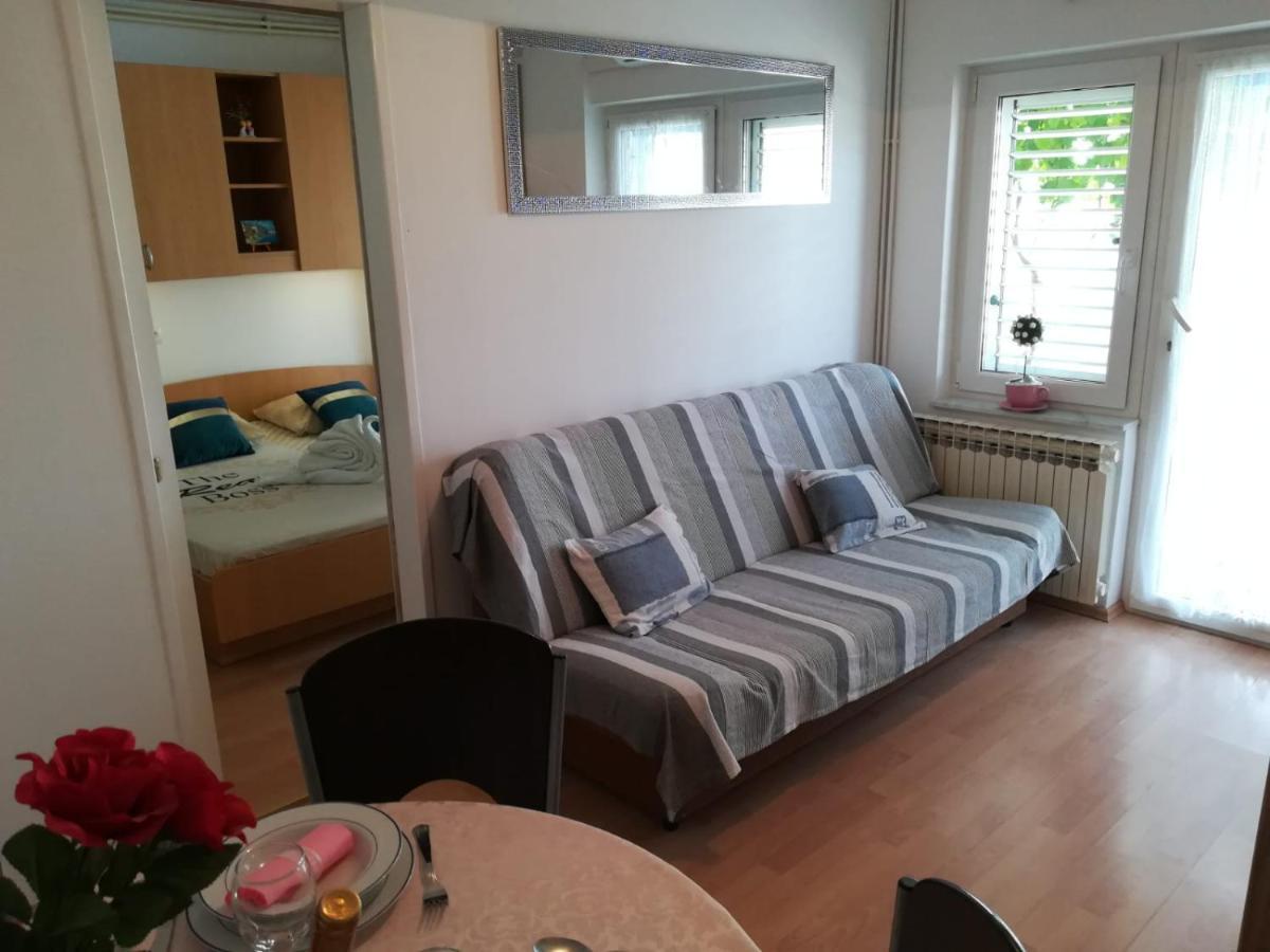 Apartment And Room Hudoletnjak Šilo Dış mekan fotoğraf